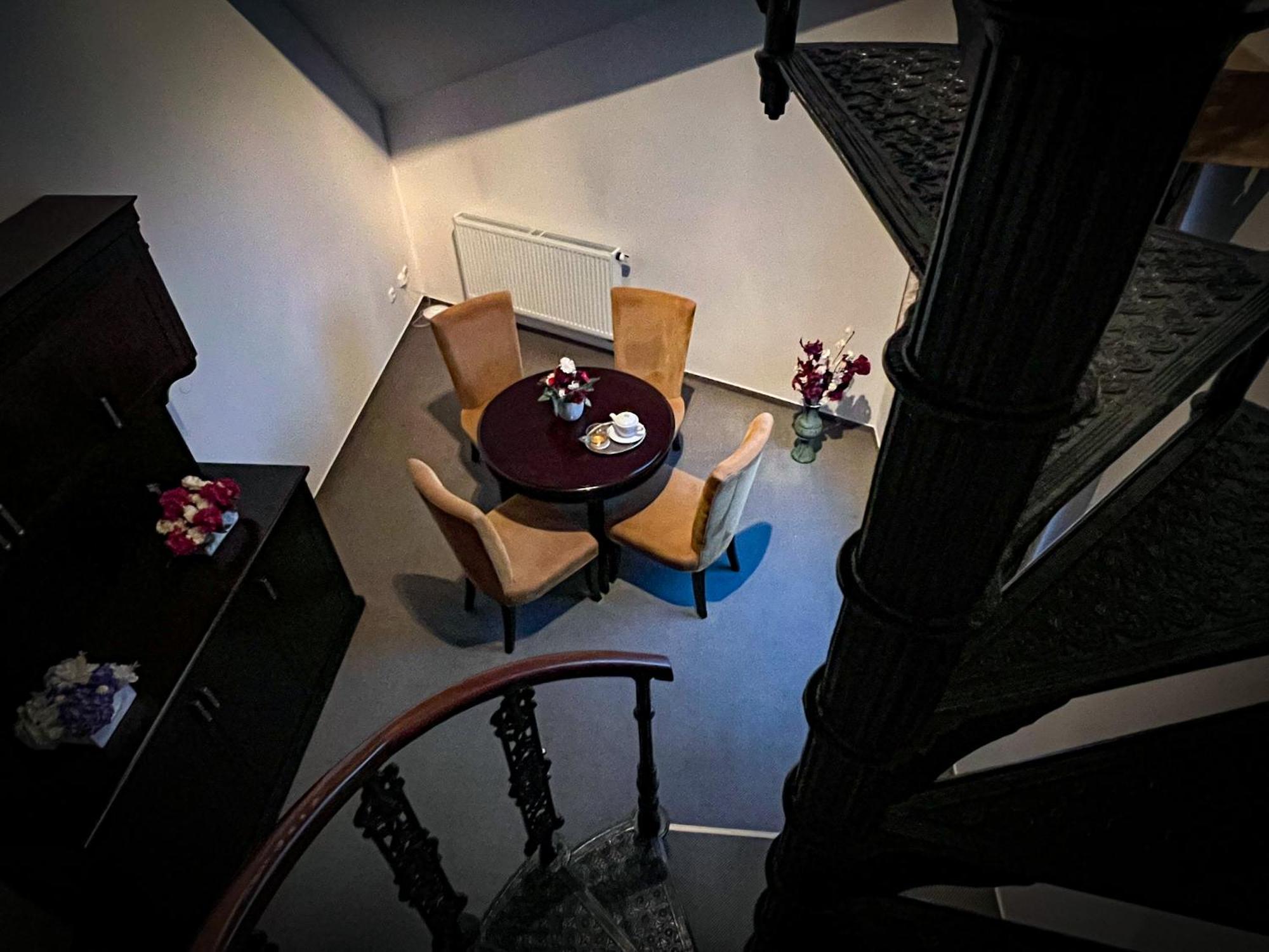 Hotel U Zeleneho Stromu Nepomuk Bagian luar foto